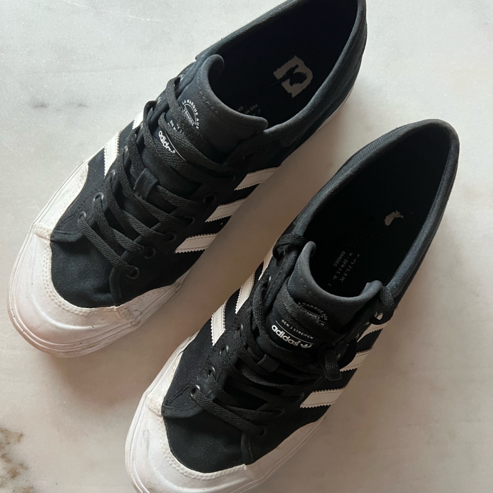 Adidas Matchcourts